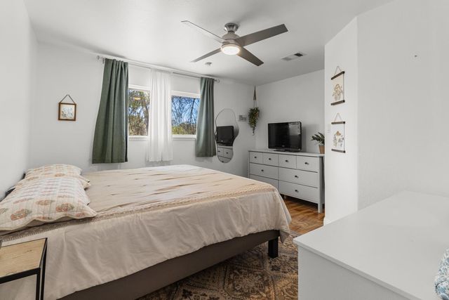 3635 Bell Rd, Auburn, CA 95603