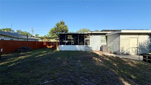 811 22ND STREET NW, Winter Haven, FL 33881