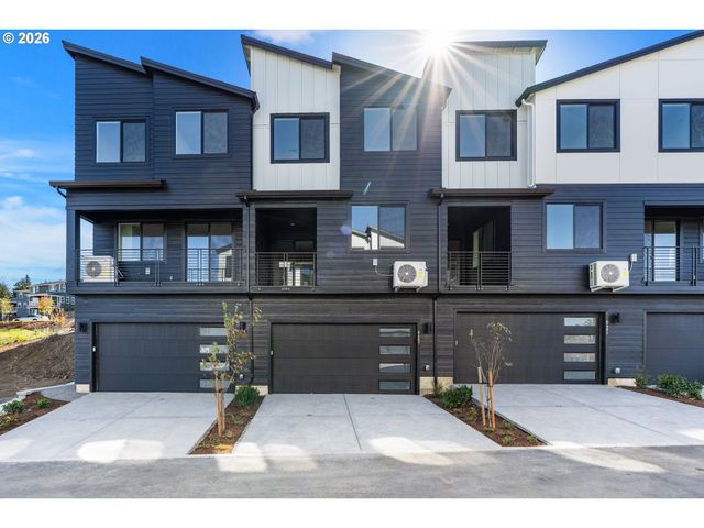 6487 Nw Olympic Ln 27, Camas, WA 98607