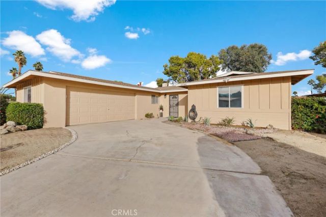 43744 Virginia, Palm Desert, CA 92211
