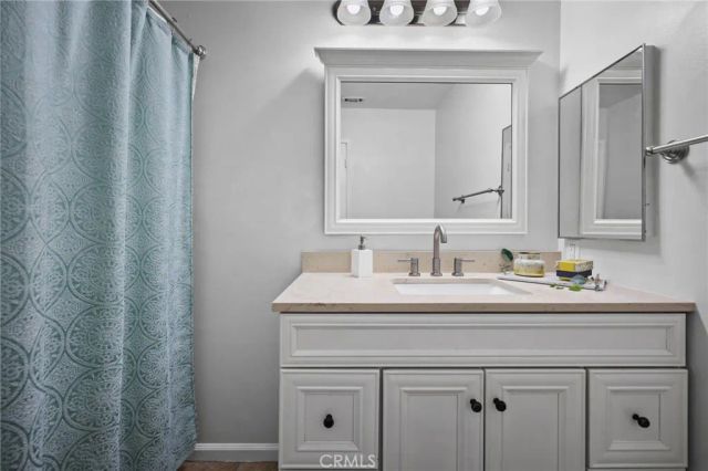 43744 Virginia, Palm Desert, CA 92211