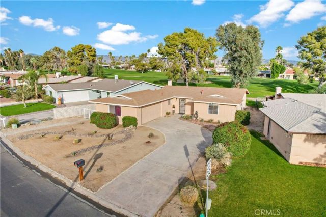 43744 Virginia, Palm Desert, CA 92211