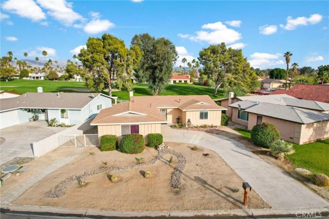 43744 Virginia, Palm Desert, CA 92211