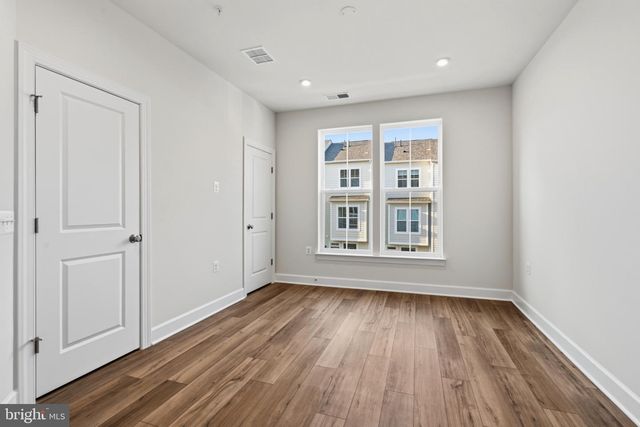 602 WATERMANS DR, Woodbridge, VA 22191