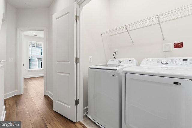 602 WATERMANS DR, Woodbridge, VA 22191