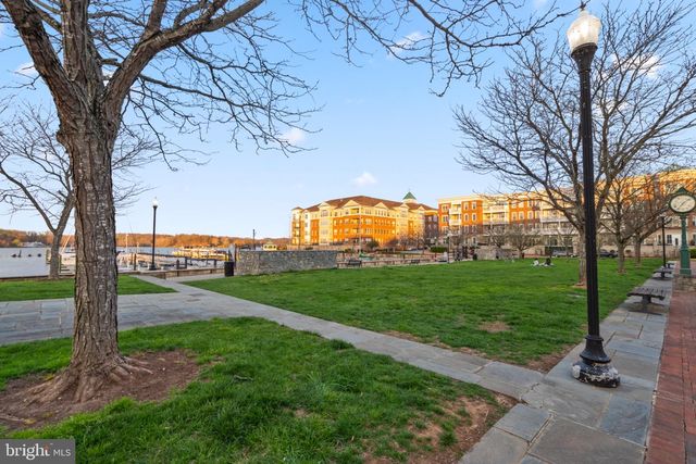 602 WATERMANS DR, Woodbridge, VA 22191