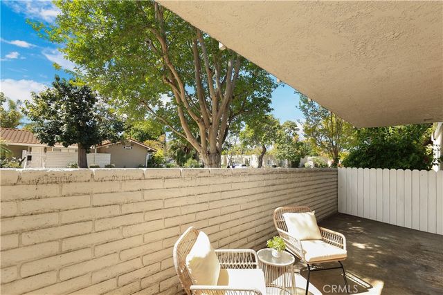 2191 Via Mariposa E B, Laguna Woods, CA 92637