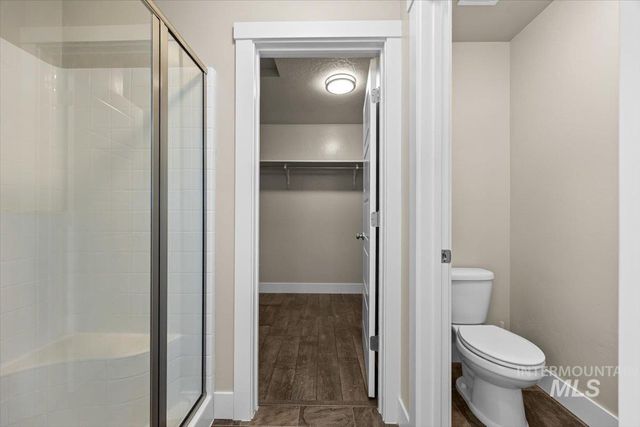 4991 N Sun Shimmer Ave, Meridian, ID 83646