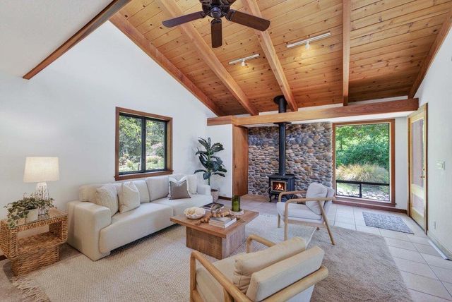 1526 Hall Ranch Road, Santa Cruz, CA 95065