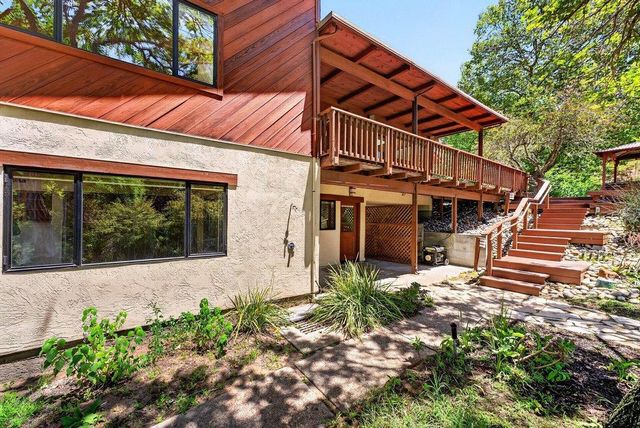 1526 Hall Ranch Road, Santa Cruz, CA 95065