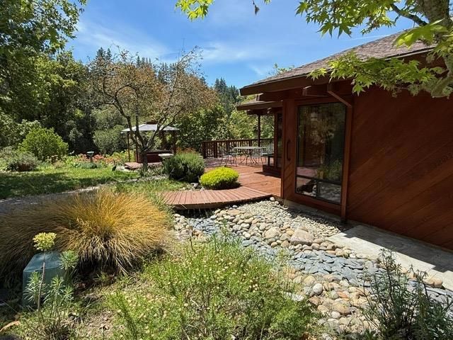 1526 Hall Ranch Road, Santa Cruz, CA 95065