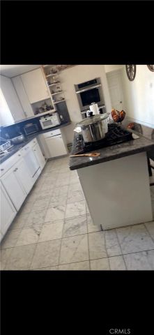 28214 Mimi Ln, Lancaster, CA 93536