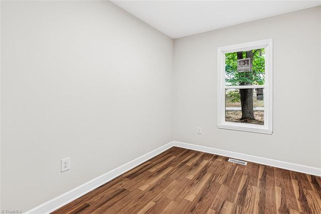 104 Oakhurst Drive, Asheboro, NC 27205