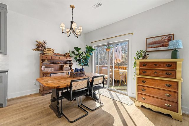 7 Knebworth Drive, Bella Vista, AR 72714