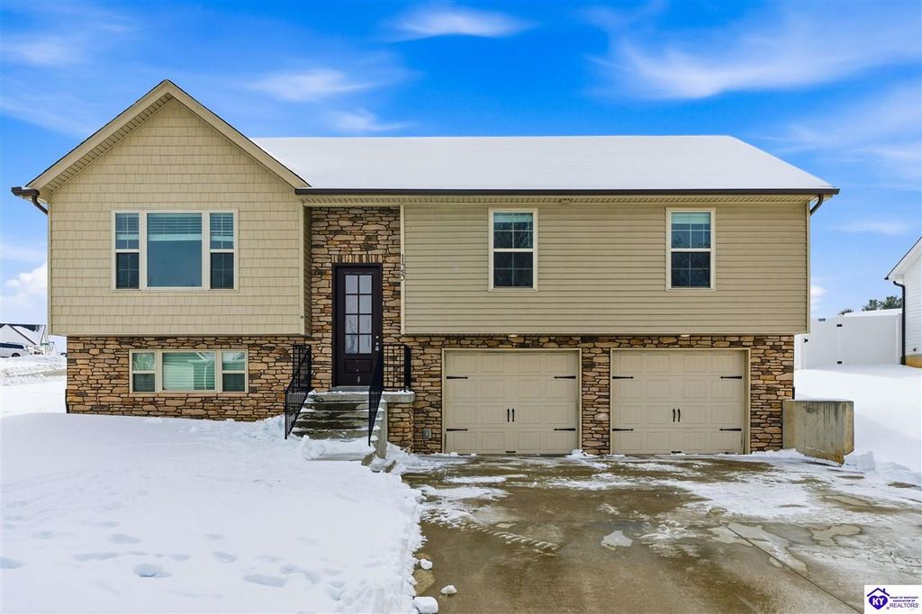 125 Sawgrass Avenue, Vine Grove, KY 40175