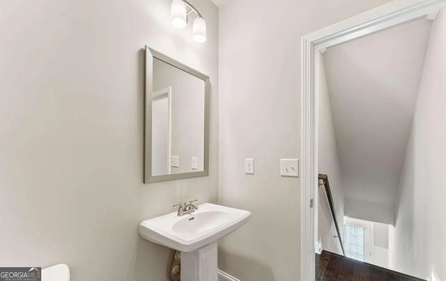 2020 Manor Pointe Drive, Cumming, GA 30041
