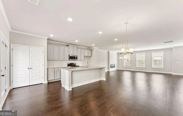 2020 Manor Pointe Drive, Cumming, GA 30041