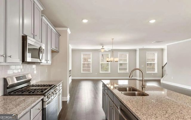 2020 Manor Pointe Drive, Cumming, GA 30041