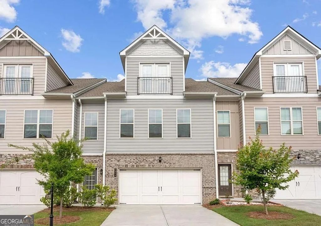 2020 Manor Pointe Drive, Cumming, GA 30041