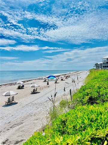 8830 S Sea Oaks Way 301, Vero Beach, FL 32963