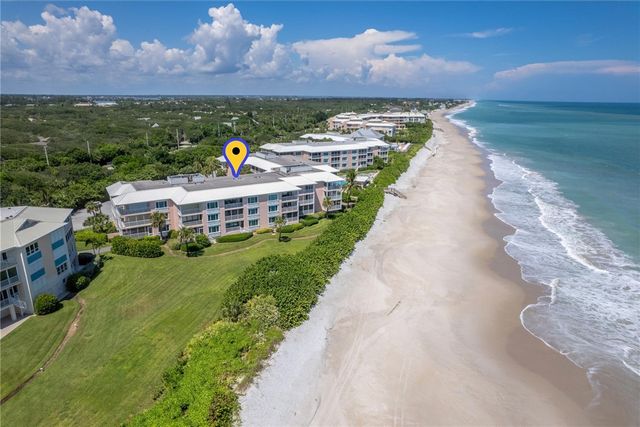8830 S Sea Oaks Way 301, Vero Beach, FL 32963