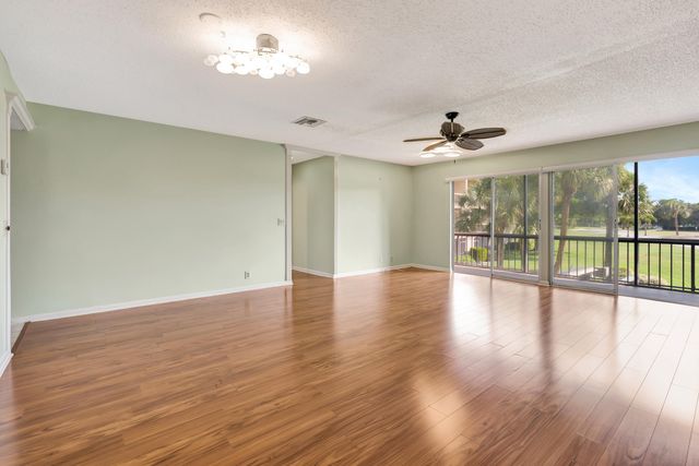 18419 SE Wood Haven Lane B, Tequesta, FL 33469