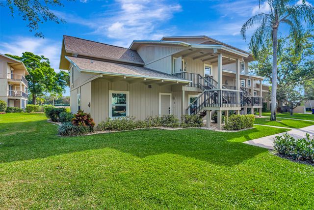18419 SE Wood Haven Lane B, Tequesta, FL 33469