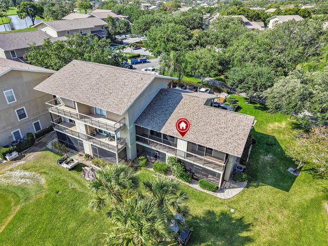 18419 SE Wood Haven Lane B, Tequesta, FL 33469