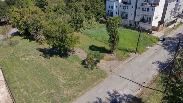 4021 Buck Street, Houston, TX 77020