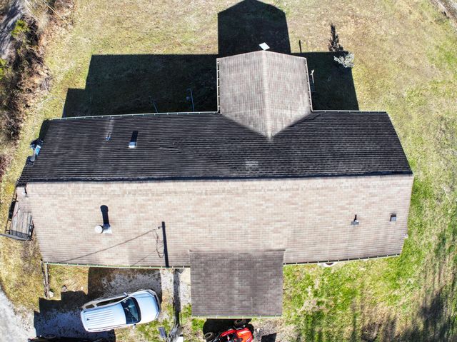 11901 Red Lick Road, Irvine, KY 40336