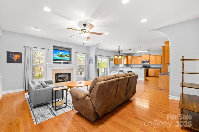 1038 S DevonPark Place, Salisbury, NC 28147