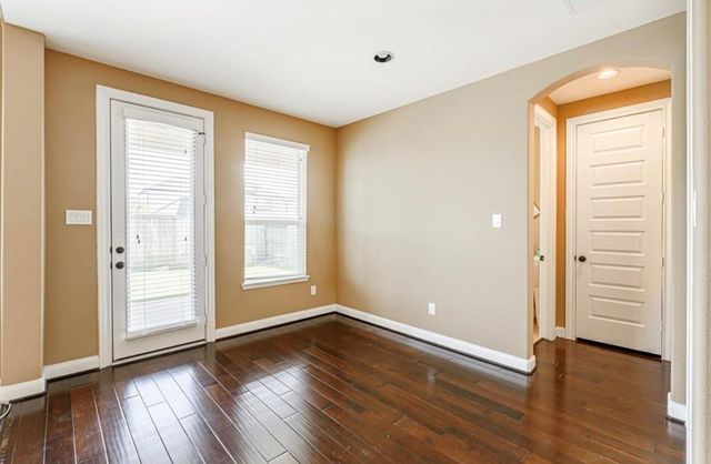 4607 Rockton Hills Lane, Sugar Land, TX 77479