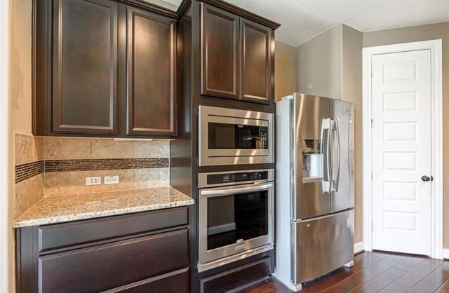4607 Rockton Hills Lane, Sugar Land, TX 77479
