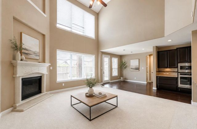4607 Rockton Hills Lane, Sugar Land, TX 77479