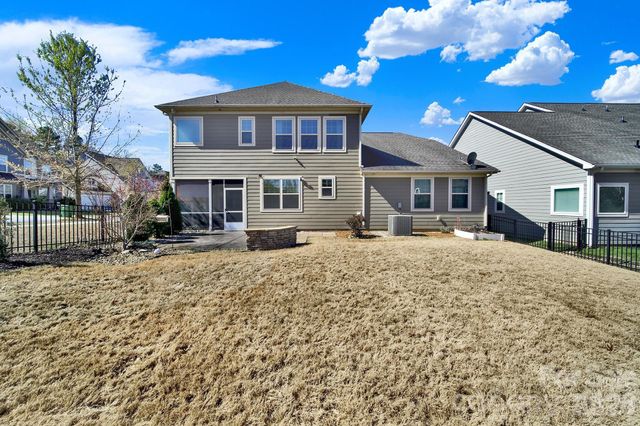 904 Twin Valley Way, Fort Mill, SC 29715