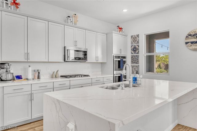 372 American Dipper Street, Las Vegas, NV 89138