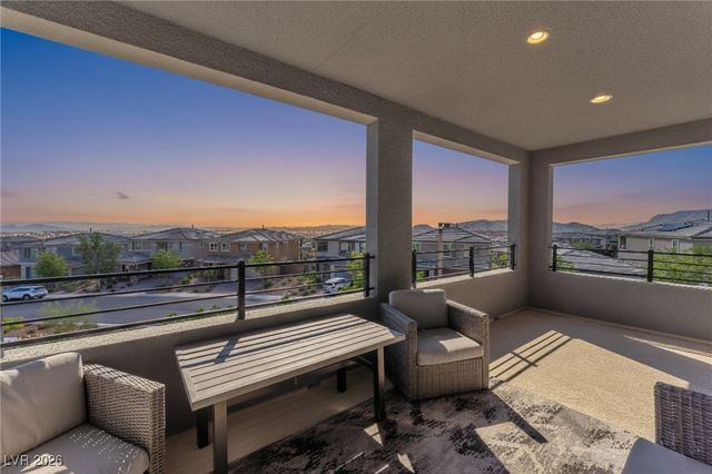 372 American Dipper Street, Las Vegas, NV 89138