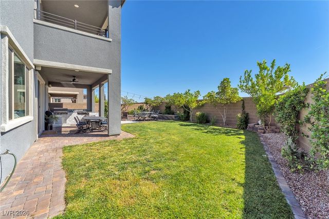 372 American Dipper Street, Las Vegas, NV 89138