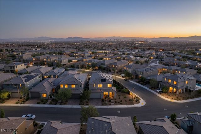 372 American Dipper Street, Las Vegas, NV 89138