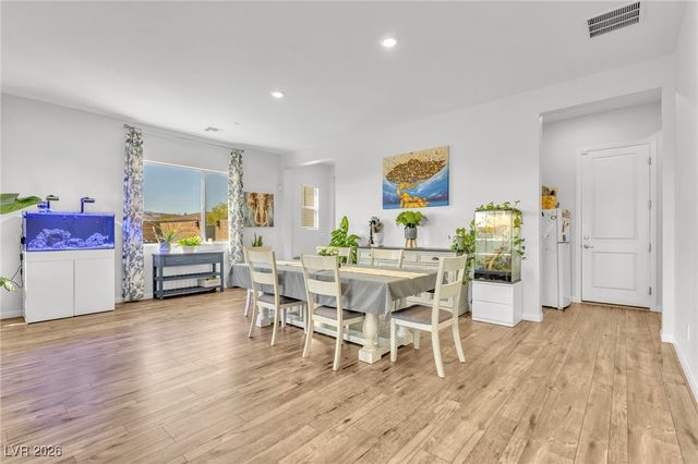 372 American Dipper Street, Las Vegas, NV 89138