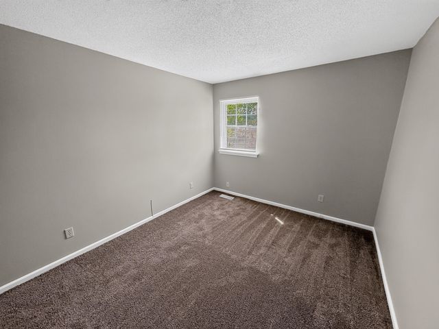 1201 S OLD 63 203, Columbia, MO 65201