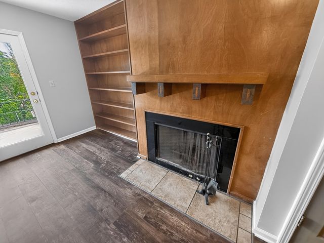 1201 S OLD 63 203, Columbia, MO 65201