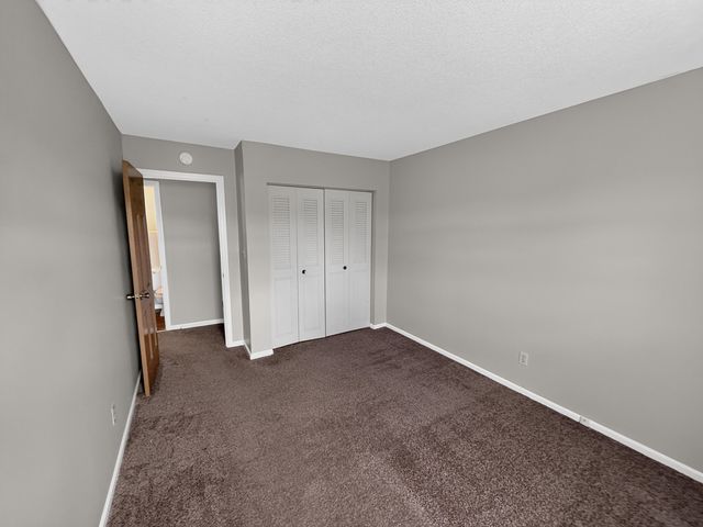 1201 S OLD 63 203, Columbia, MO 65201