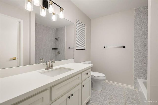 1407 Quamasia Avenue, Mcallen, TX 78504