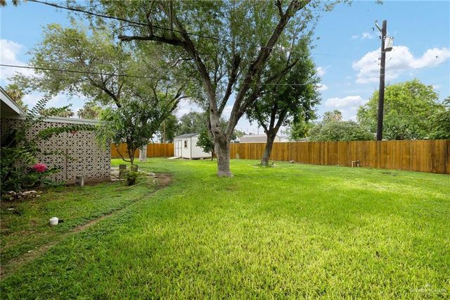 1407 Quamasia Avenue, Mcallen, TX 78504