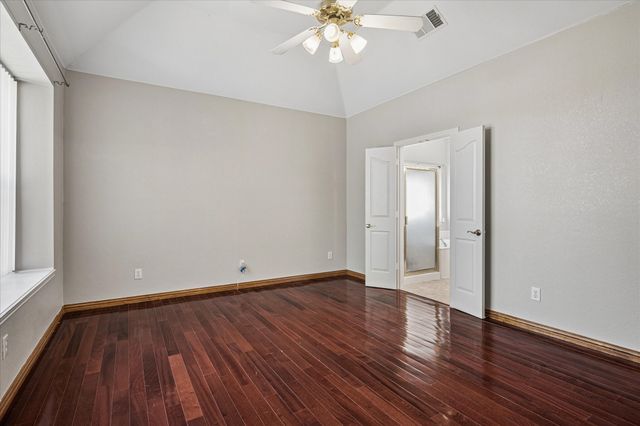 2317 Denham Drive, Arlington, TX 76001