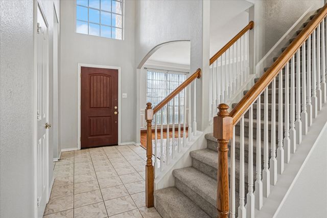 2317 Denham Drive, Arlington, TX 76001