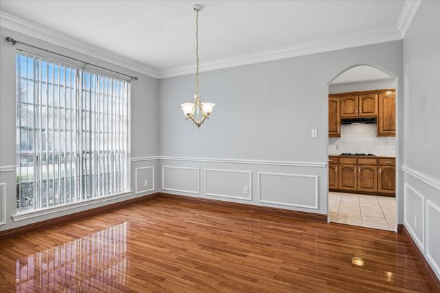 2317 Denham Drive, Arlington, TX 76001