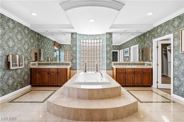 3010 Hammerwood Drive, Las Vegas, NV 89135