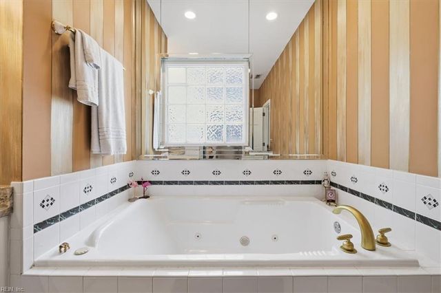 3856 Jefferson BLVD, Virginia Beach, VA 23455